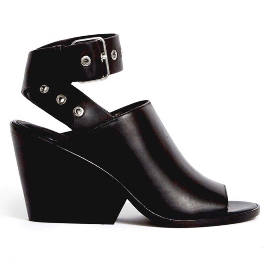 All Saints Heel